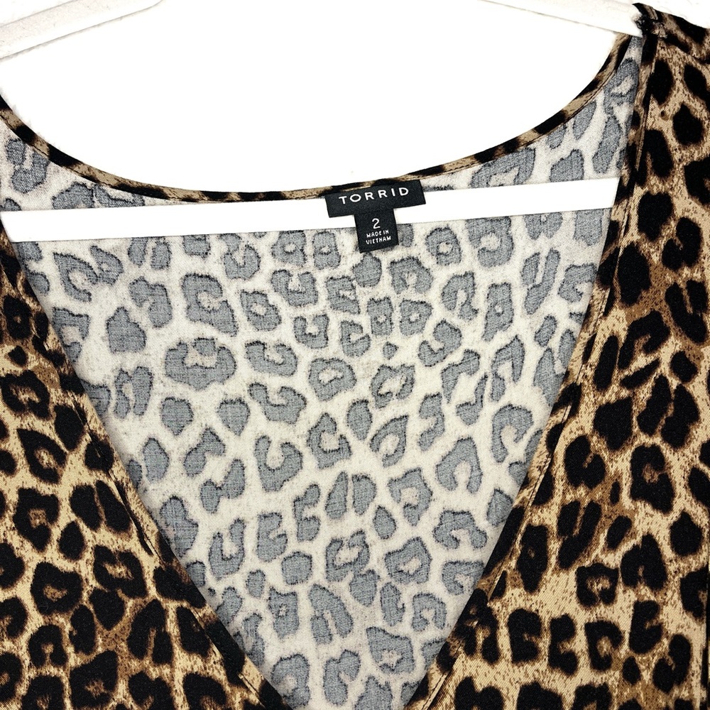 Torrid Leopard Button-Front Dress Size 2 - Picture 10 of 12